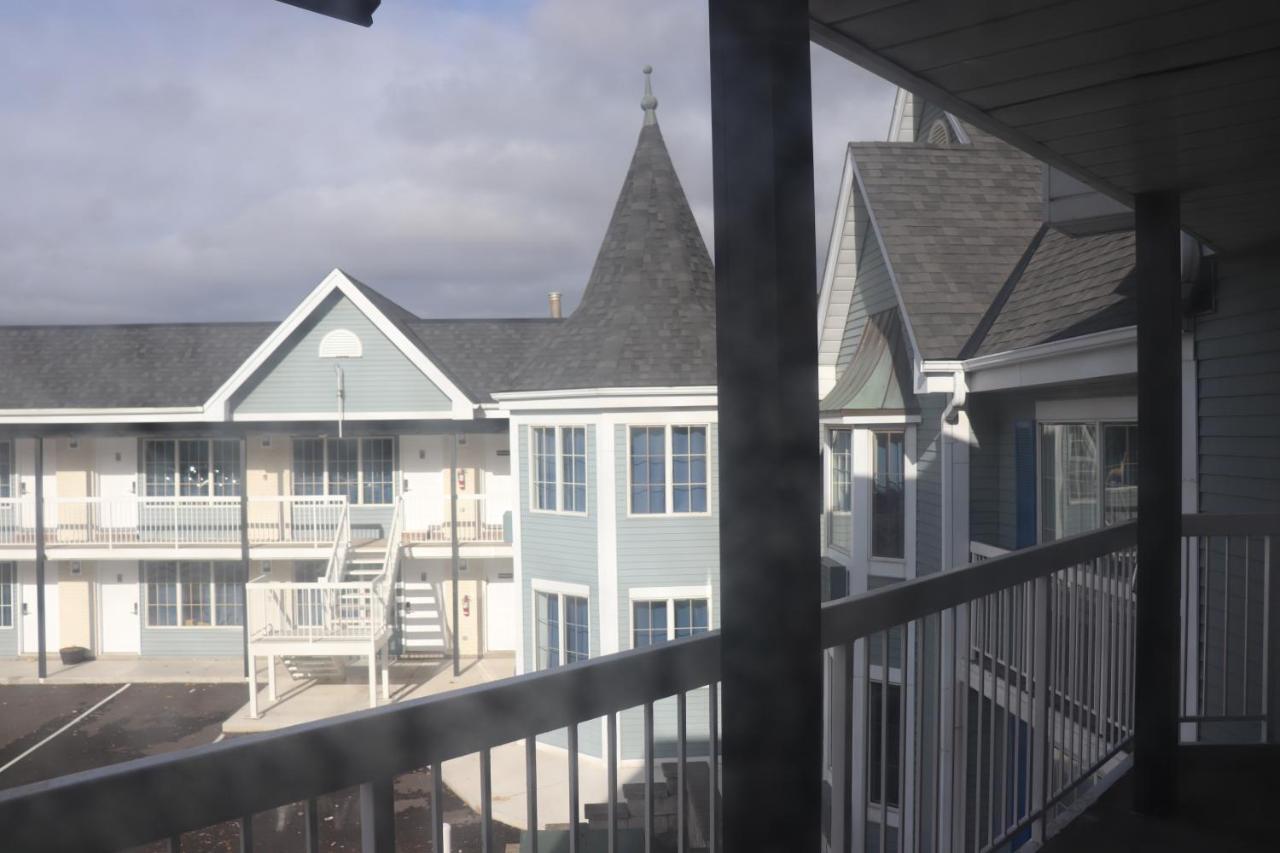 Falls Lodge & Suites Niagara Falls Exterior foto